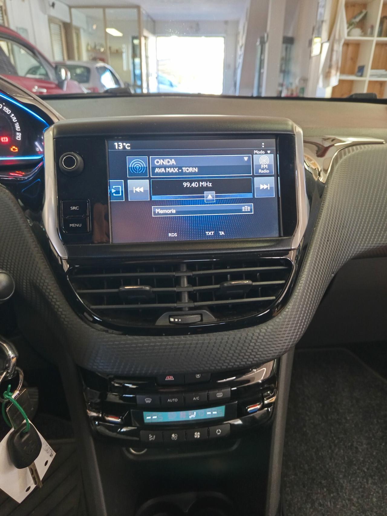 Peugeot 2008 1.6 diesel,154 Mila chilometri. Ok neopatentati