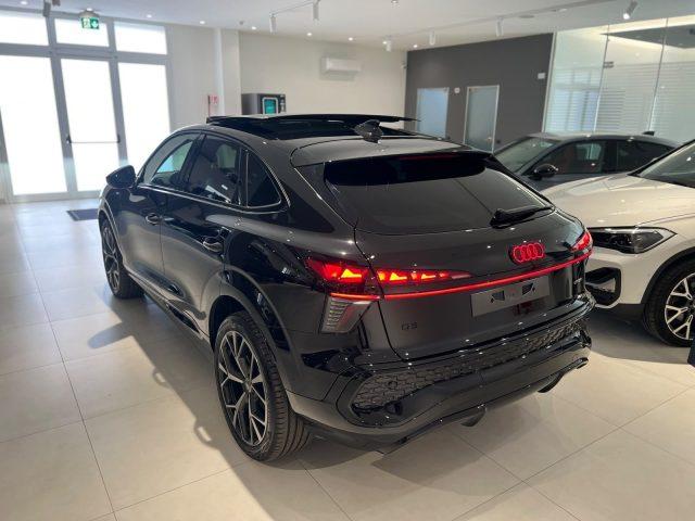 AUDI Q3 Sportback 40 TDI quattro S tronic Identity Black