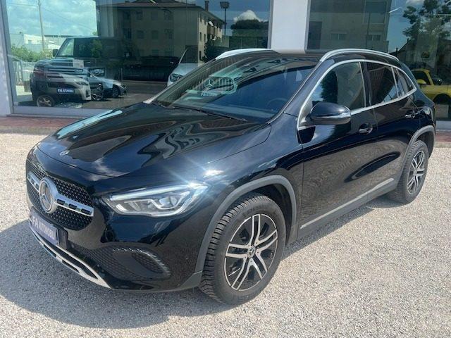MERCEDES-BENZ GLA 180 d Automatic Sport Plus