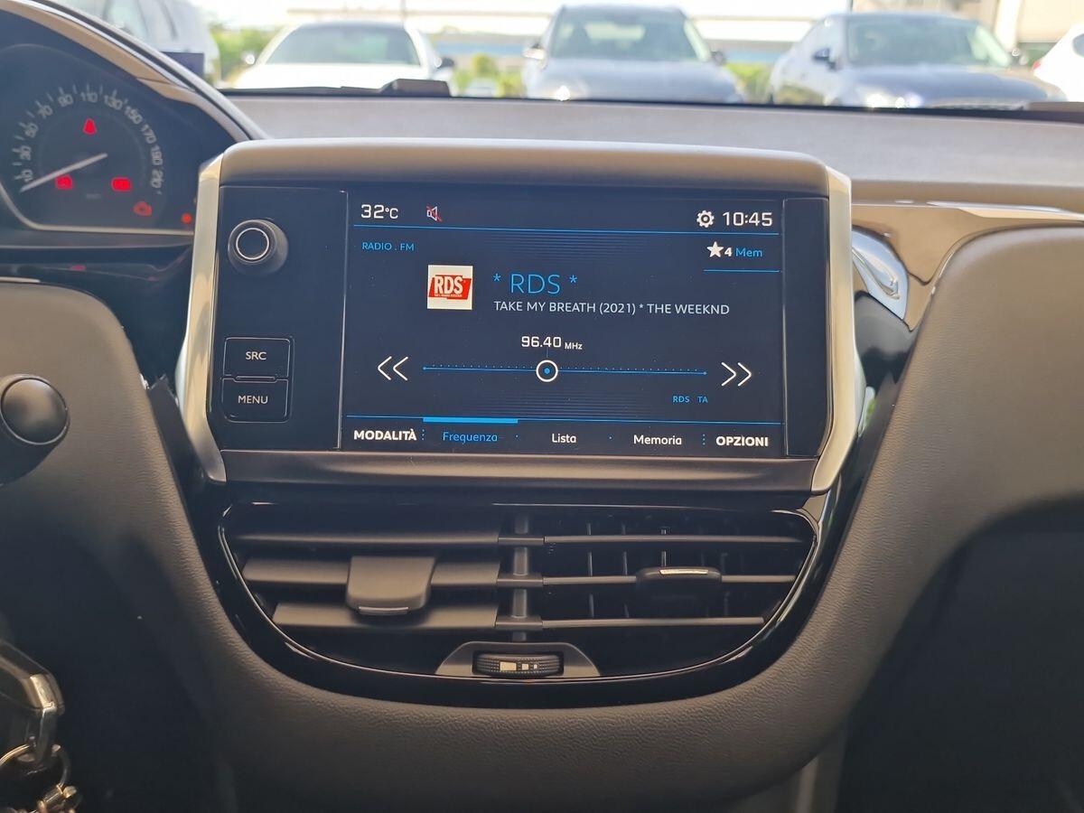 PEUGEOT 208 1.2 (PURETECH) ACTIVE