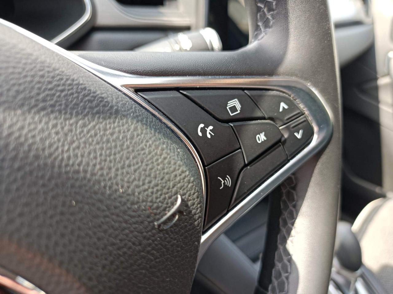 Renault Captur Plug-in Hybrid E-Tech 160 CV Intens