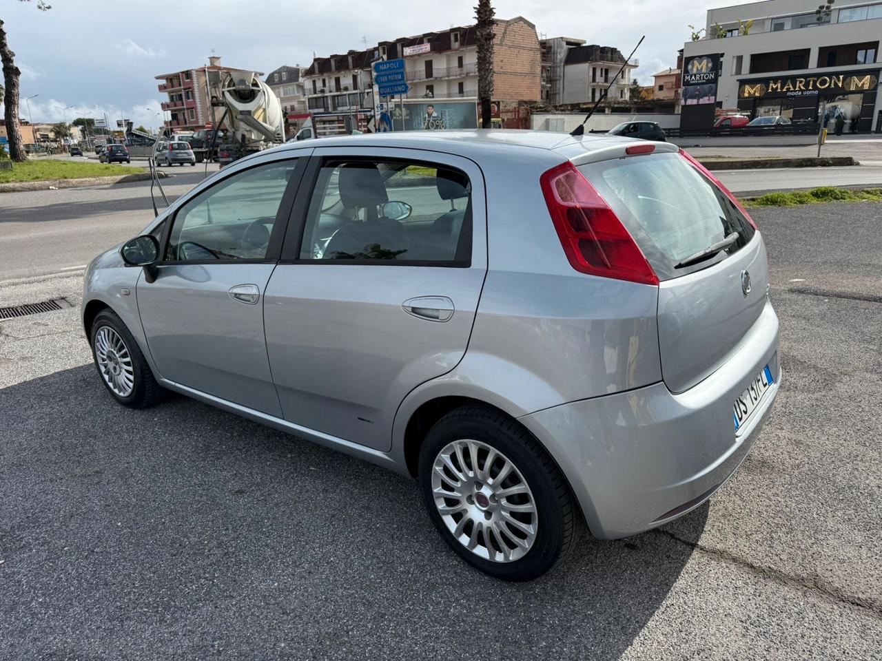 FIAT GRANDE PUNTO 5PORTE 1.2BENZINA 65CV 130MILAKM
