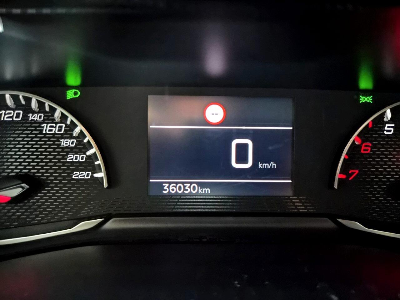 Peugeot 208 1.2 Allure - 2024