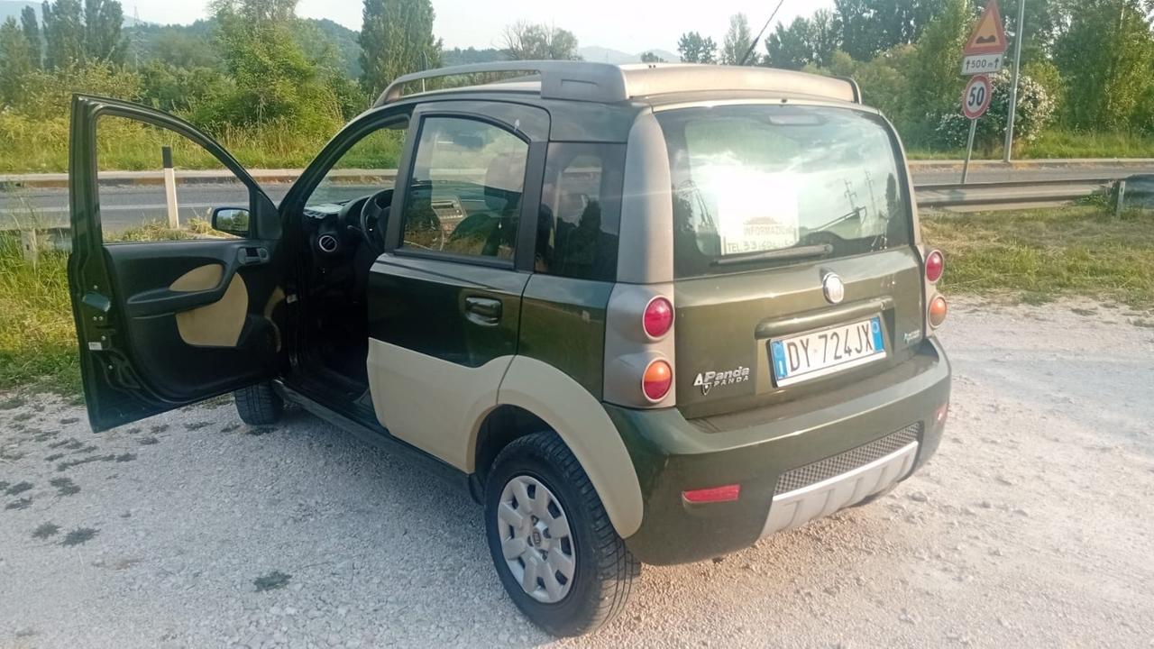Fiat Panda 1.2 Cross Natural Power