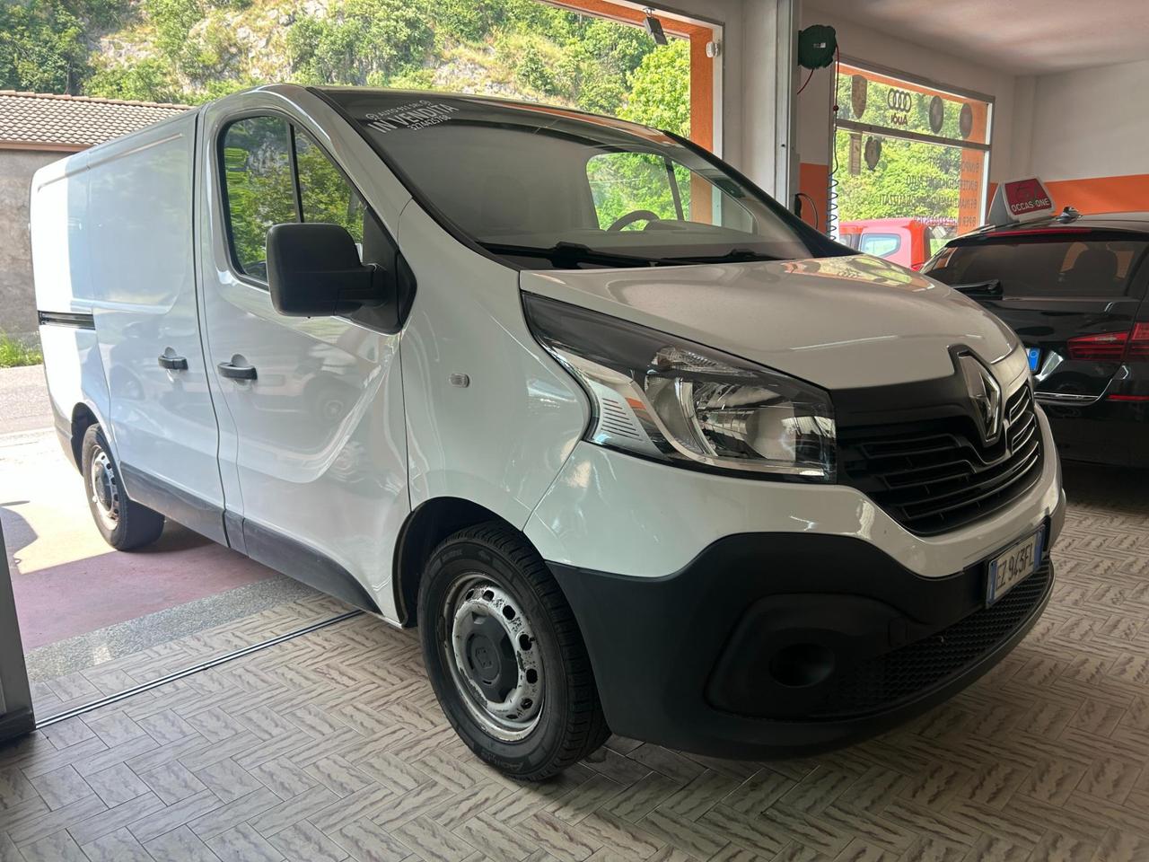 RENAULT Trafic trafic T27 1.6 dci 115cv L1H1 E5b+