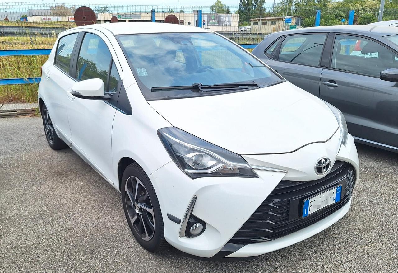Toyota Yaris 1.0 Lounge SOLO KM 38MILA