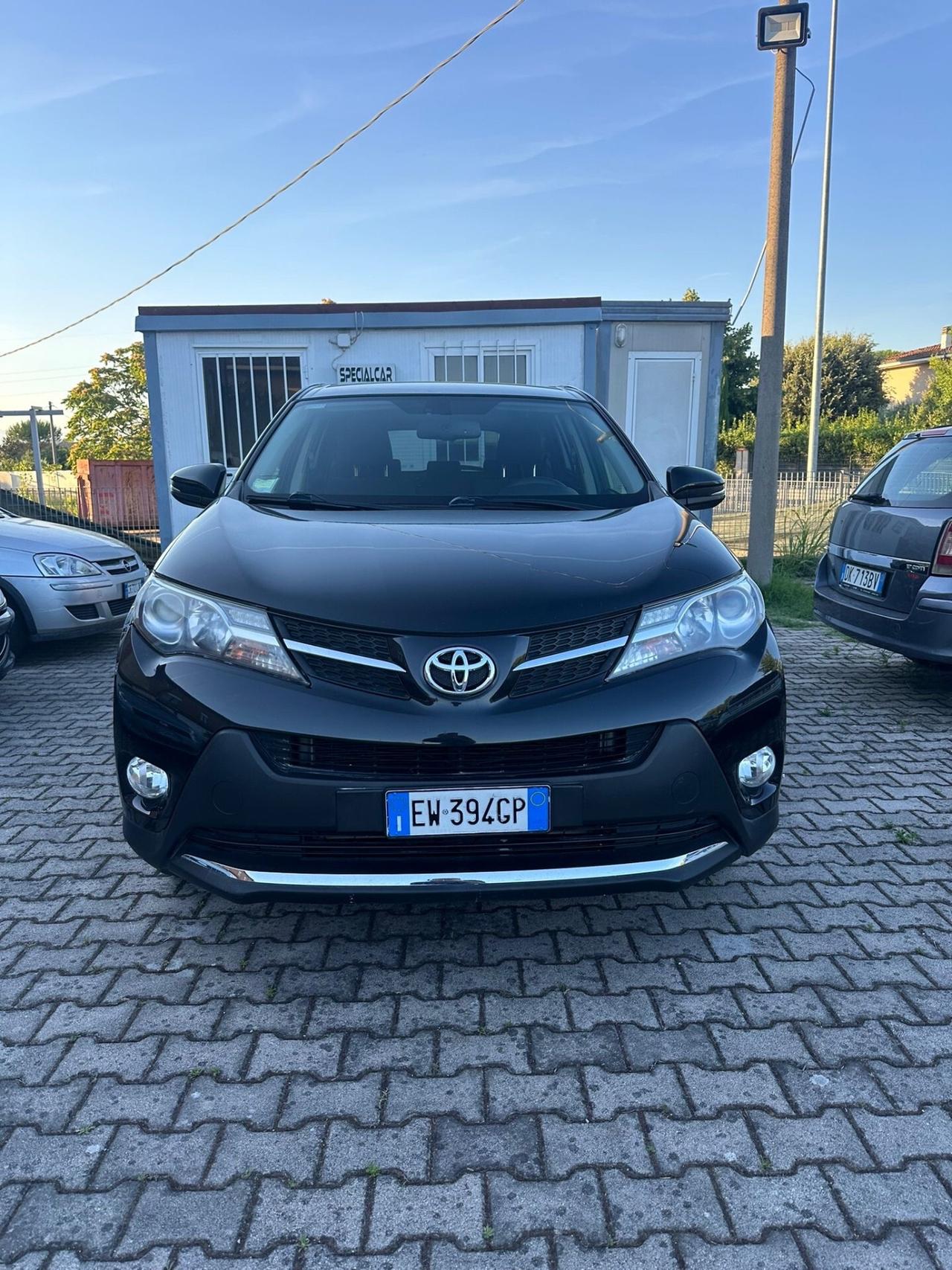 Toyota RAV 4 RAV4 2.0 D-4D 2WD