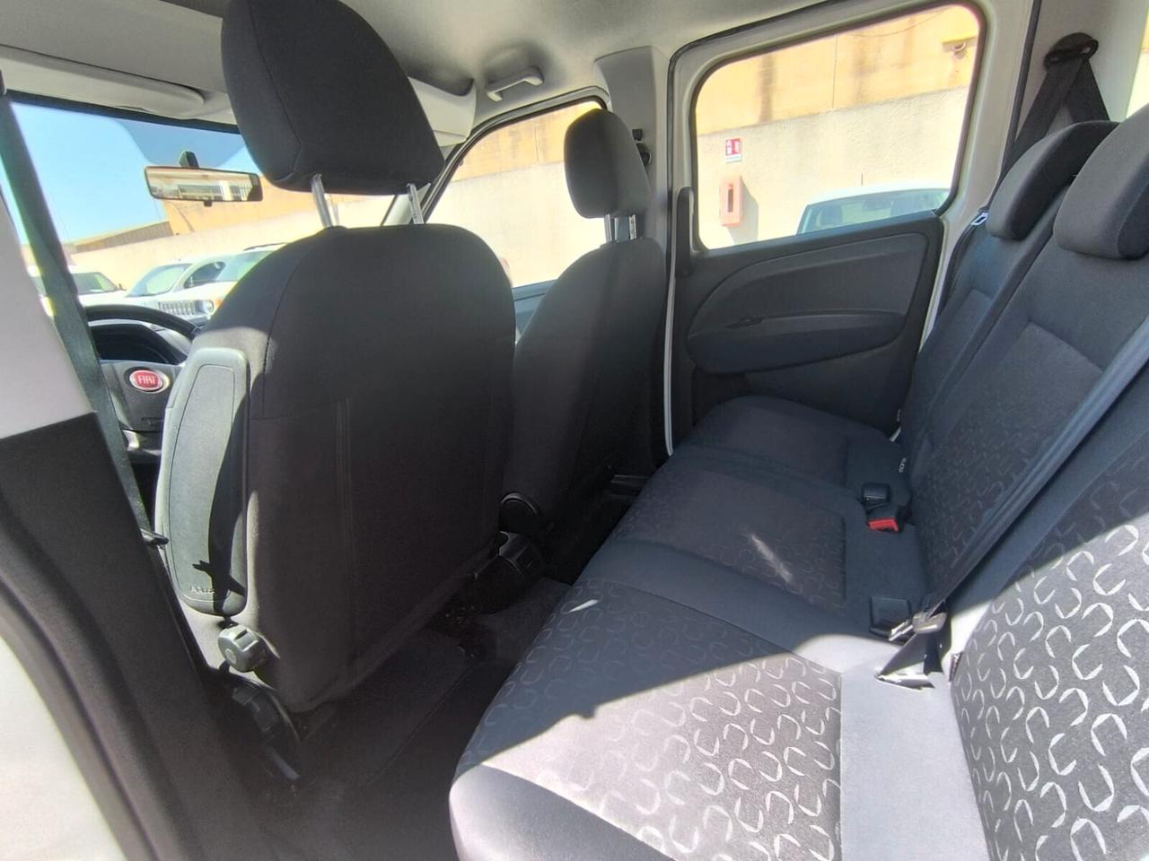 Doblò 1.6 MJT 105 CV Dynamic 5 POSTI 2015
