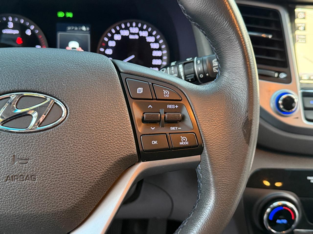 Hyundai Tucson 1.7 CRDi NAVI CAMERA *KM 86.000