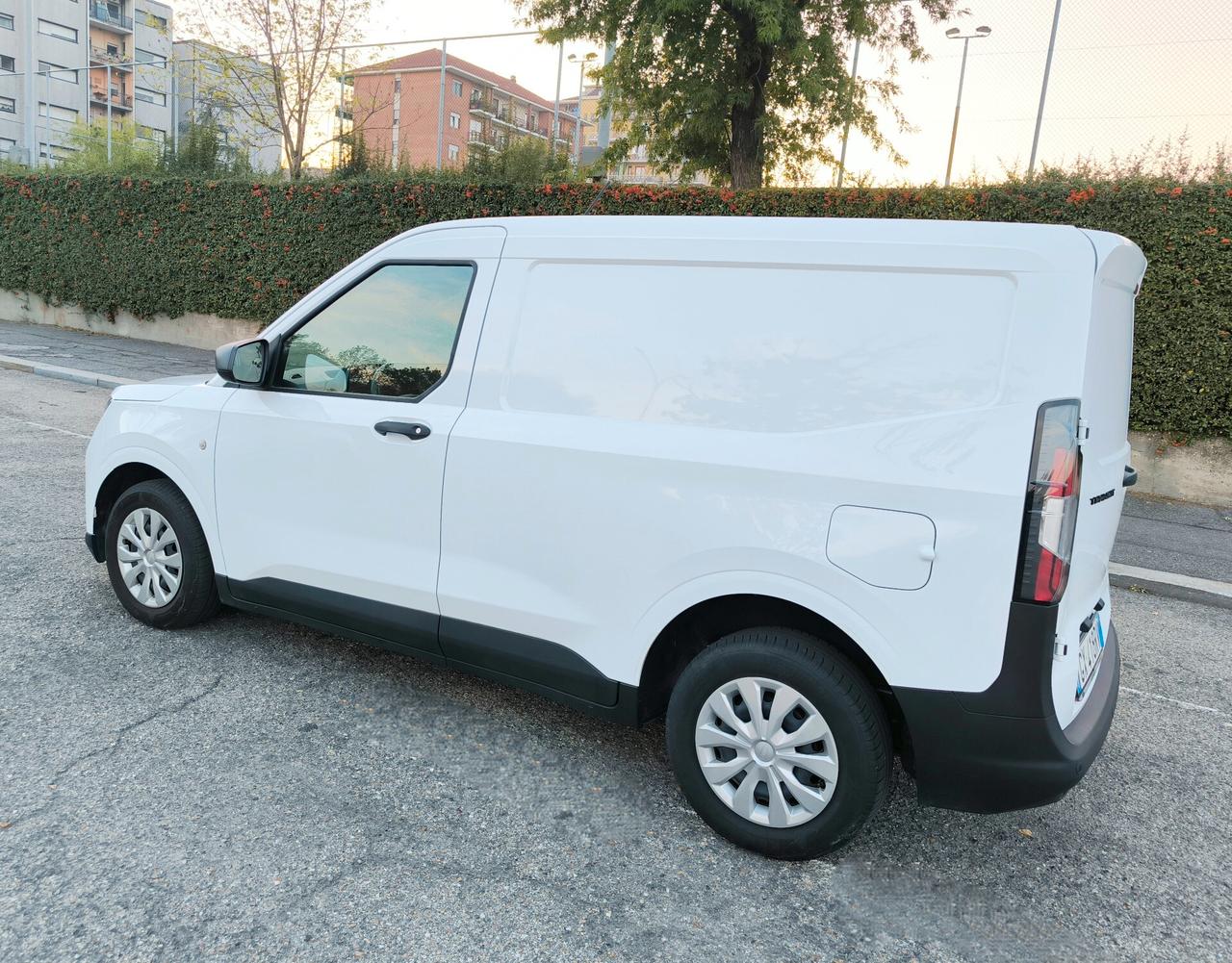 Ford Transit Courier 1.5 EcoBlue 100CV Van Active