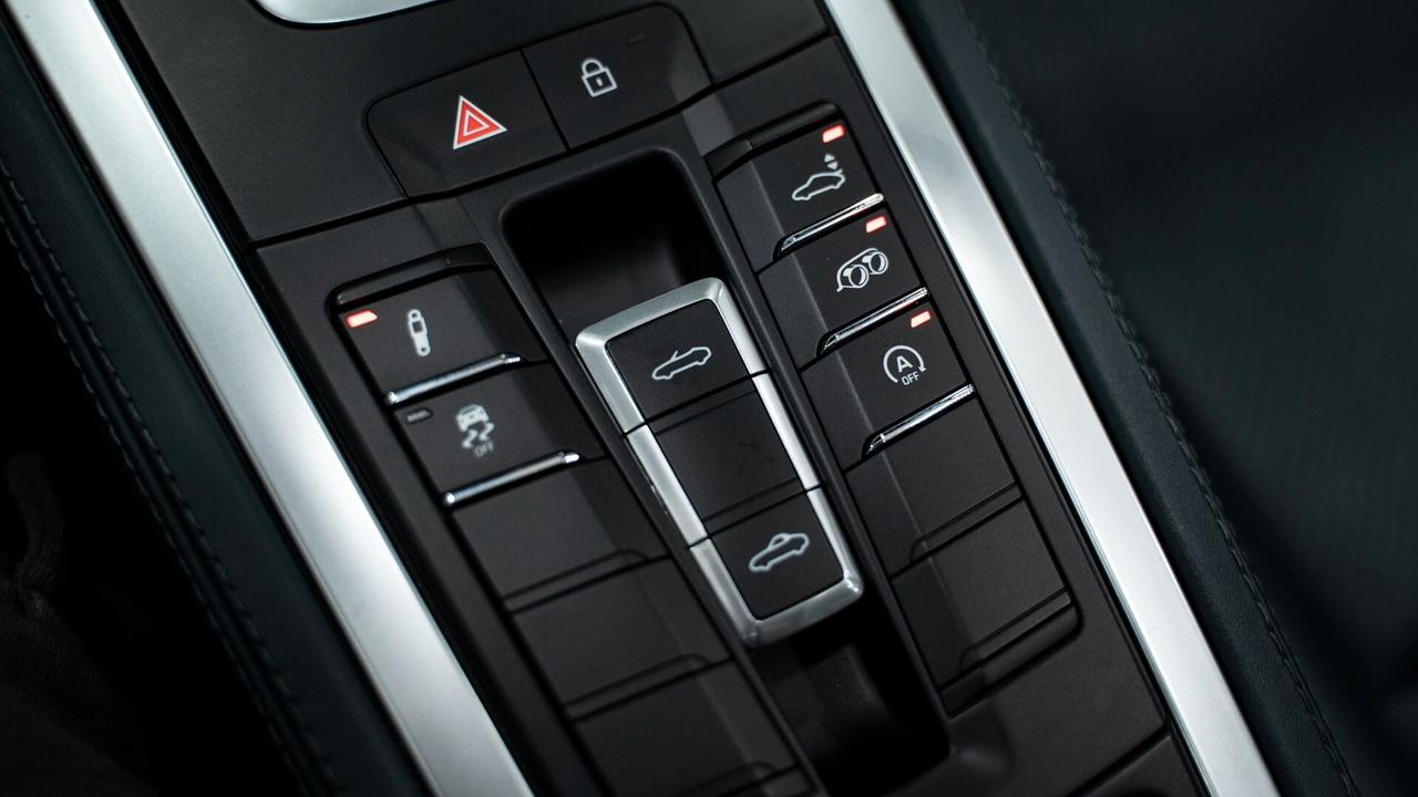 Porsche Boxster 718 GTS 2.5 365 CV PDK PACK CHRONO SCARICHI XENO