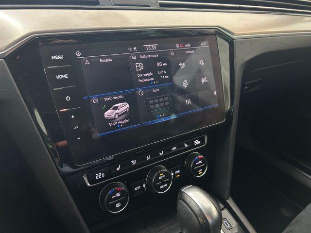 VOLKSWAGEN Passat Variant 2.0 TDI SCR 190 CV 4MOTION DSG Executive BMT