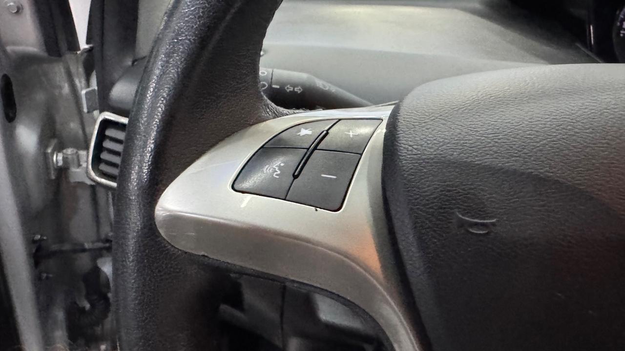 Lancia Ypsilon 1.3 MJT 16V 95 CV 5 porte S&S Silver