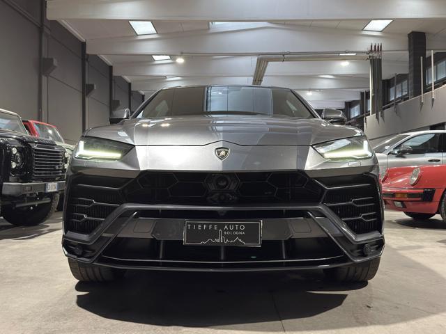 LAMBORGHINI Urus 4.0