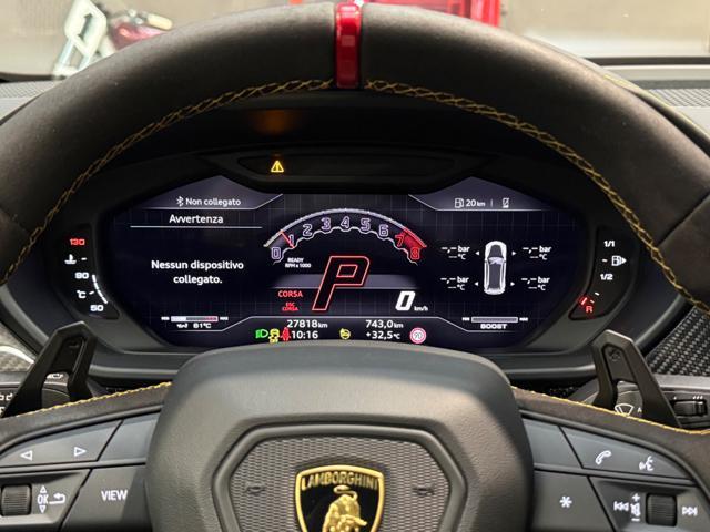 LAMBORGHINI Urus 4.0 Performante