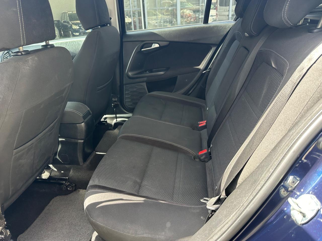 Fiat Tipo 1.6 Mjt S&S SW Lounge 2016