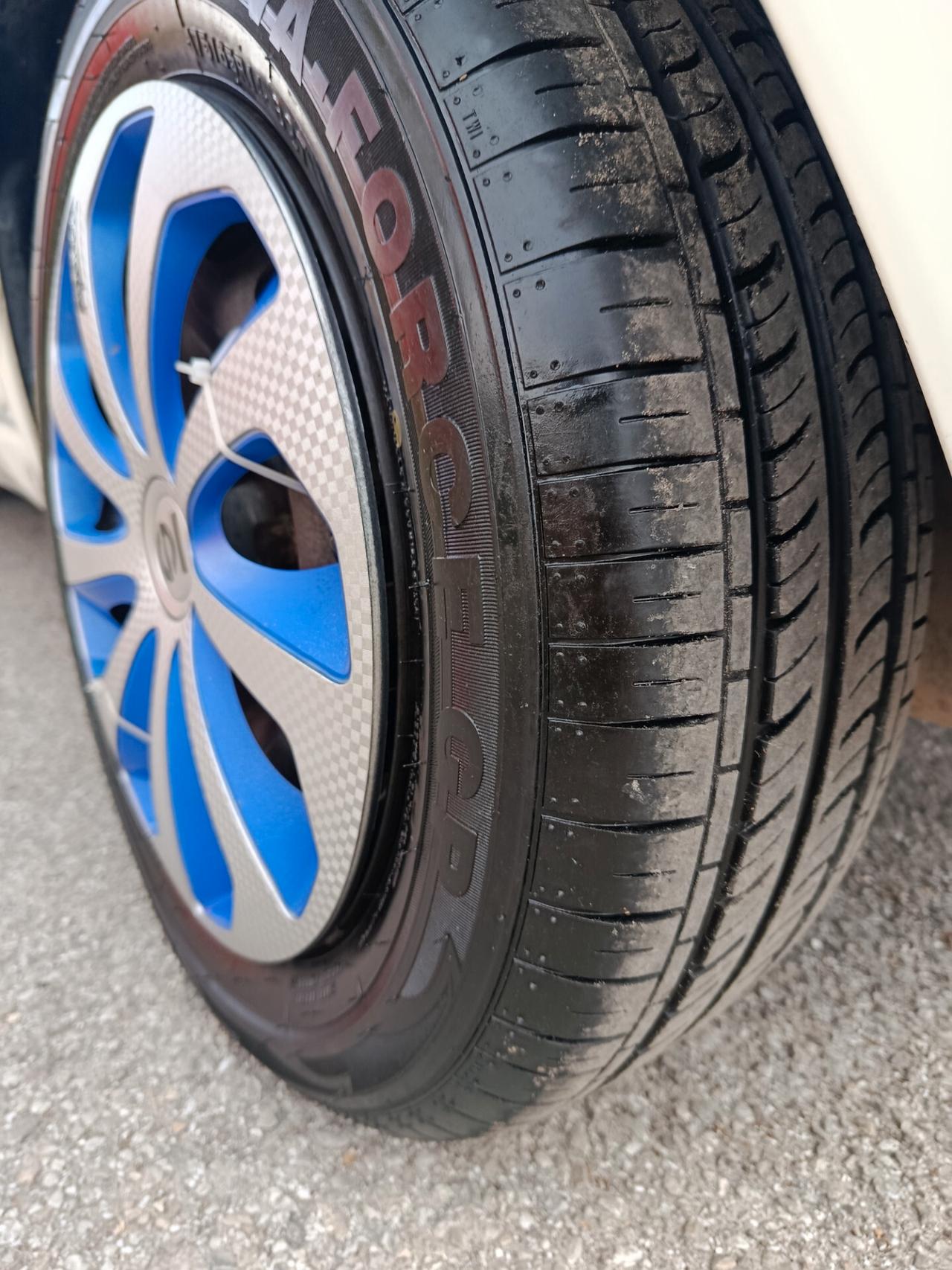 Ford Ka Ka+ 1.2 8V 69CV