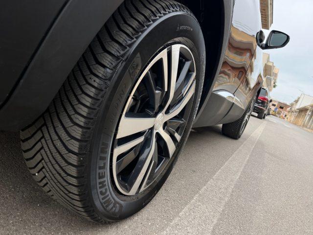 PEUGEOT 3008 1.5BlueHDi 130 EAT8 Allure