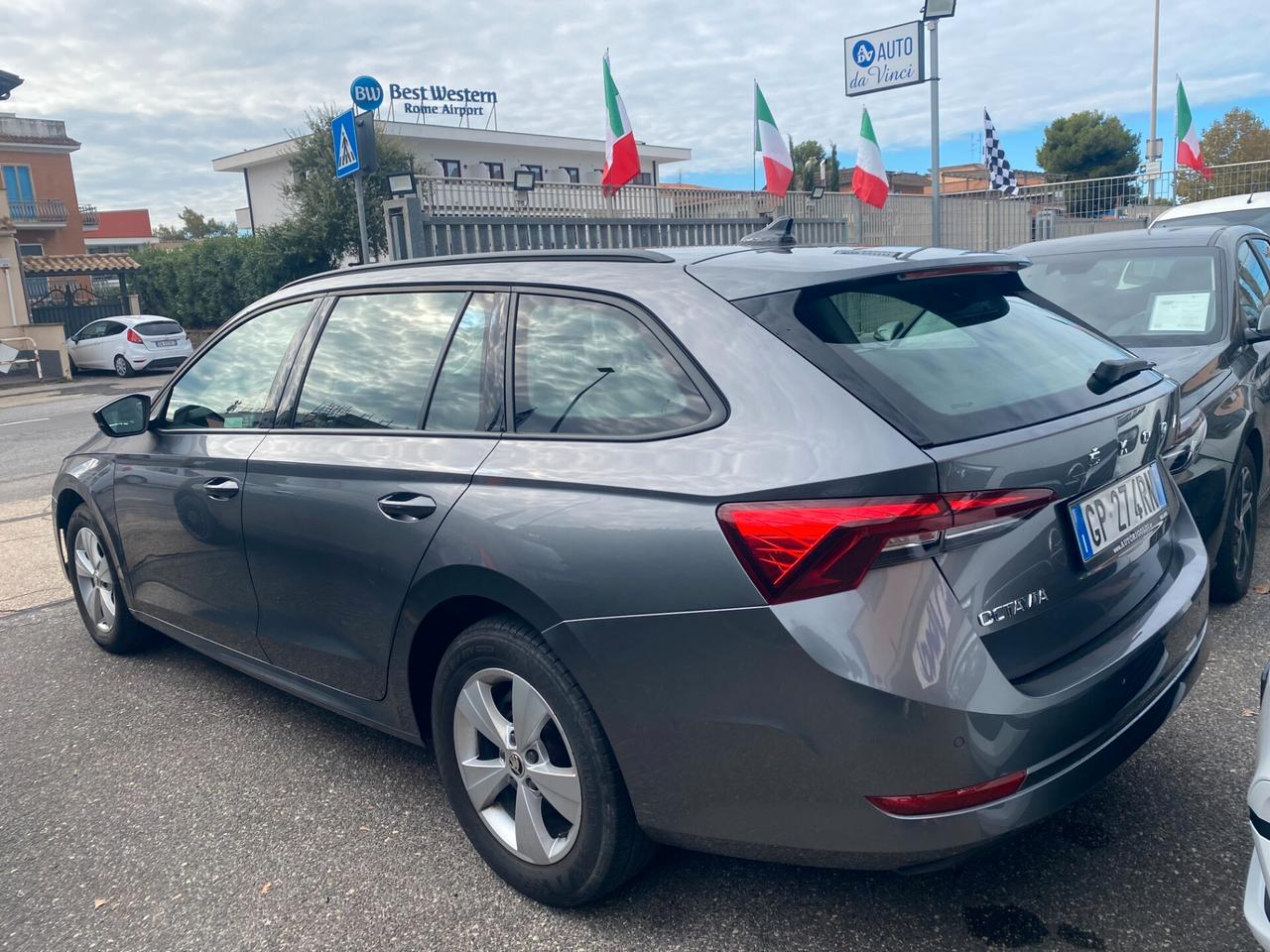 SKODA Octavia SW 2.0 TDi DsG evo Executive 115Cv