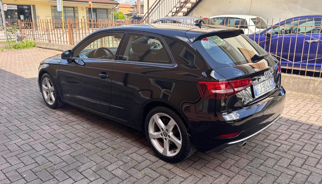 Audi A3 1.6 TDI OK Neopatentati