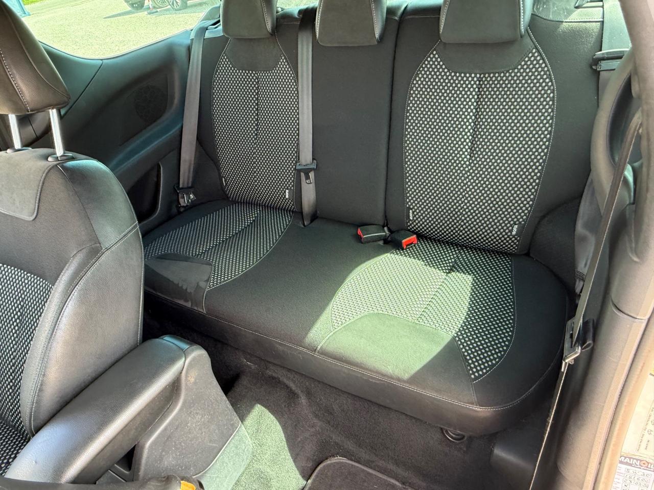 Ds DS3 DS 3 1.6 e-HDi 90 airdream So Chic