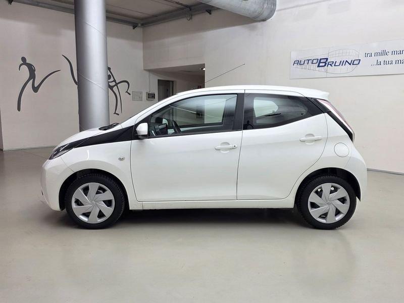 Toyota Aygo 1.0 VVT-i x-play