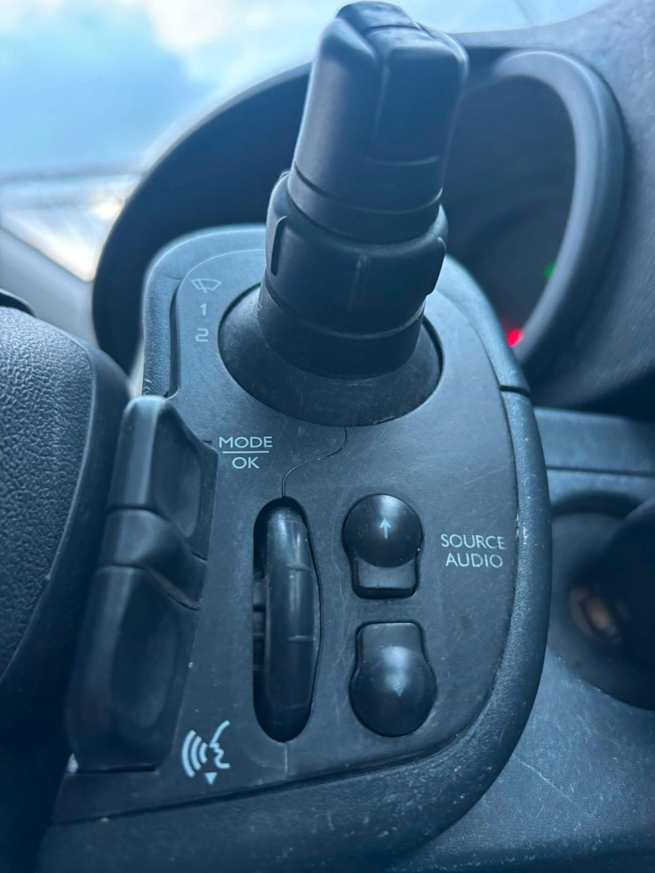 Renault Kangoo Maxi 1.5 dCi 90 CV Diesel – 2015 – 214.000 km
