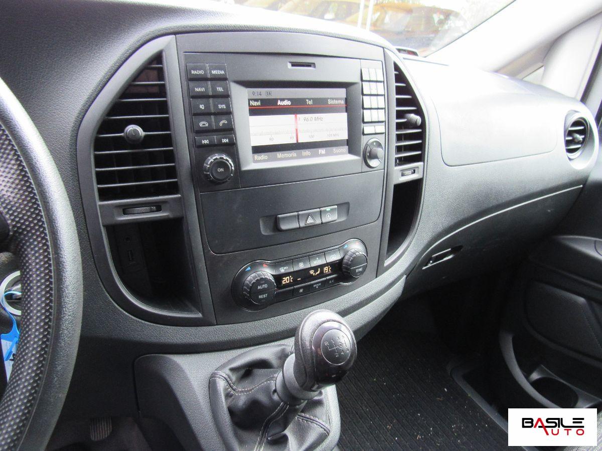 MERCEDES - Vito