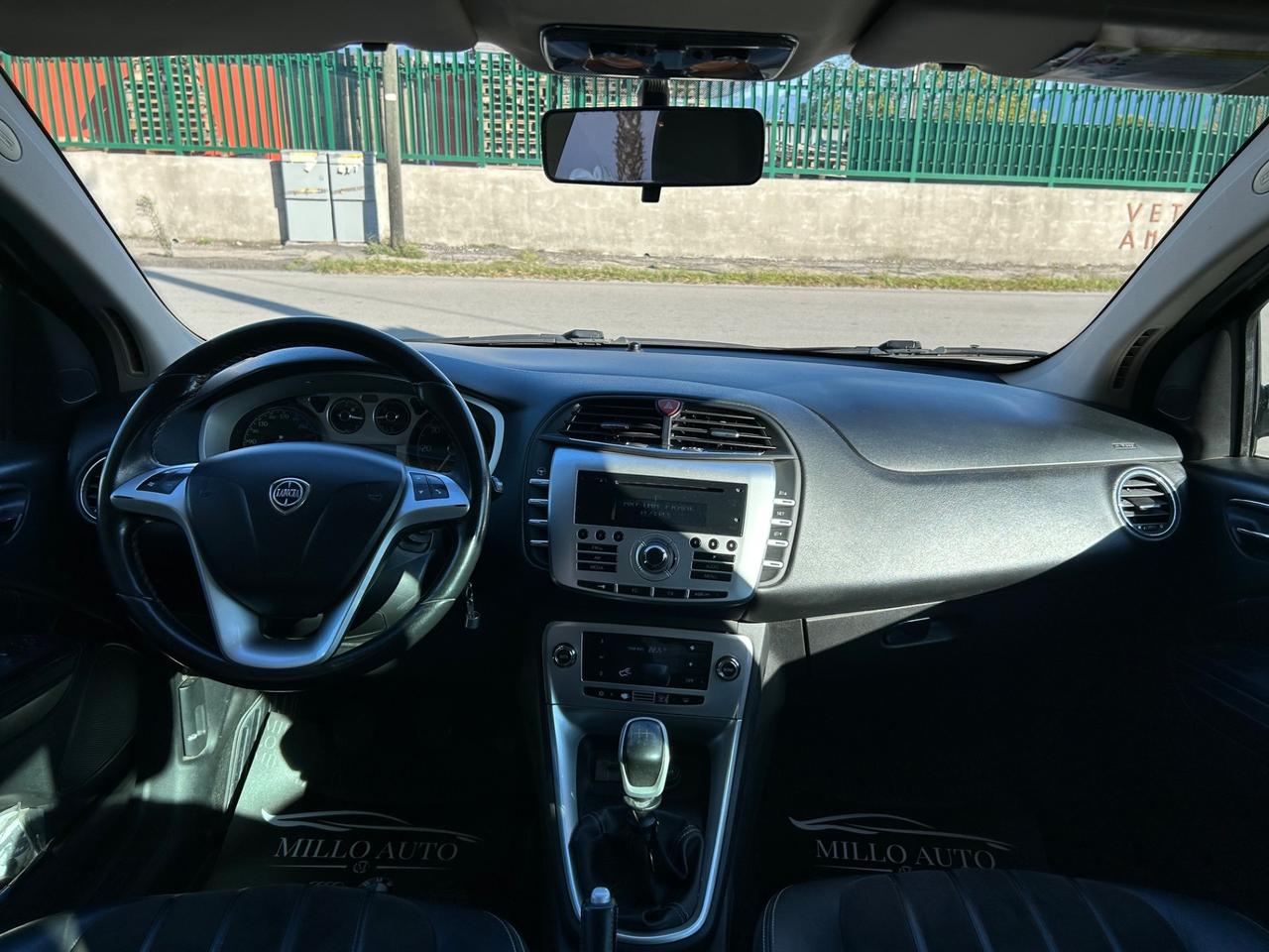 Lancia Delta 1.6 MJT 120cv DPF Oro