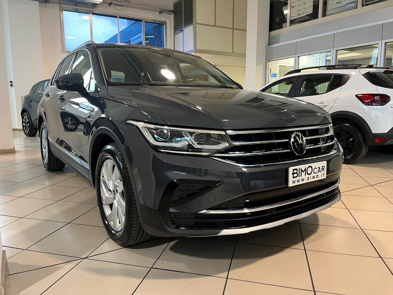 Volkswagen Tiguan 2.0 TDI 150 CV SCR DSG Elegance
