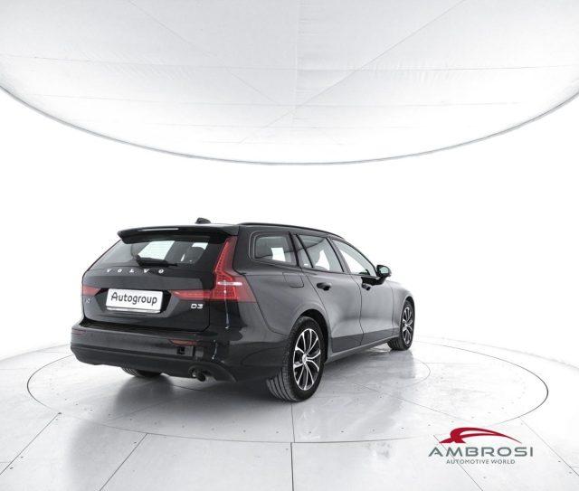 VOLVO V60 D3 Momentum