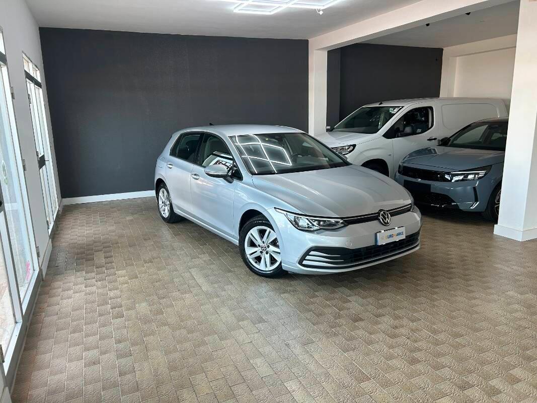 Volkswagen Golf 2.0 tdi Life 150cv dsg