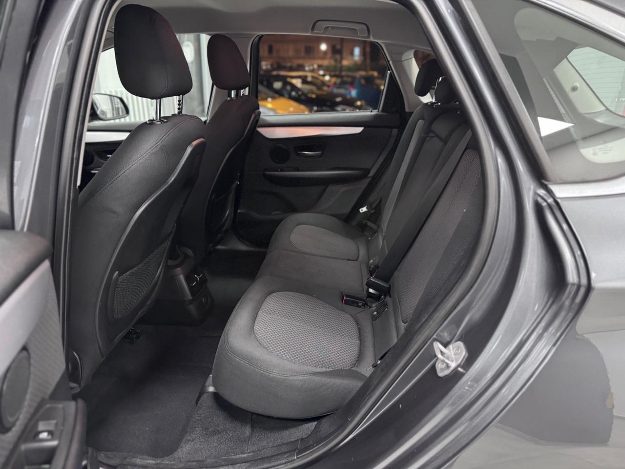 Bmw 2er Active Tourer 218d Sport