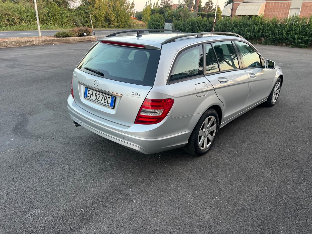 Mercedes-benz C 220 CDI BlueEFFICIENCY Avantgarde
