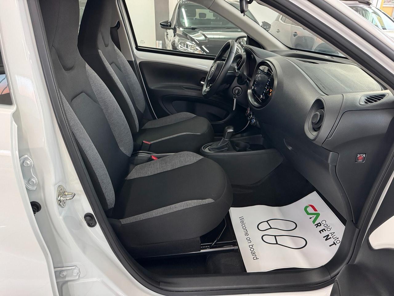 Aygo X 1.0 72cv AUTOMATICA 21.000KM COME NUOVA