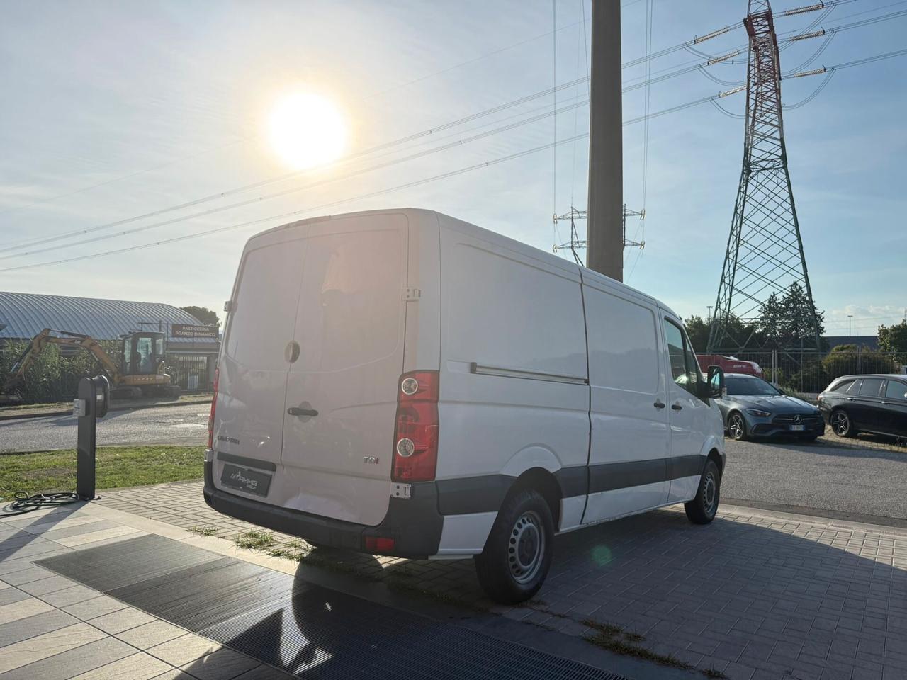 Volkswagen Crafter 30 2.0 TDI 136CV PM-TN furgone (042)