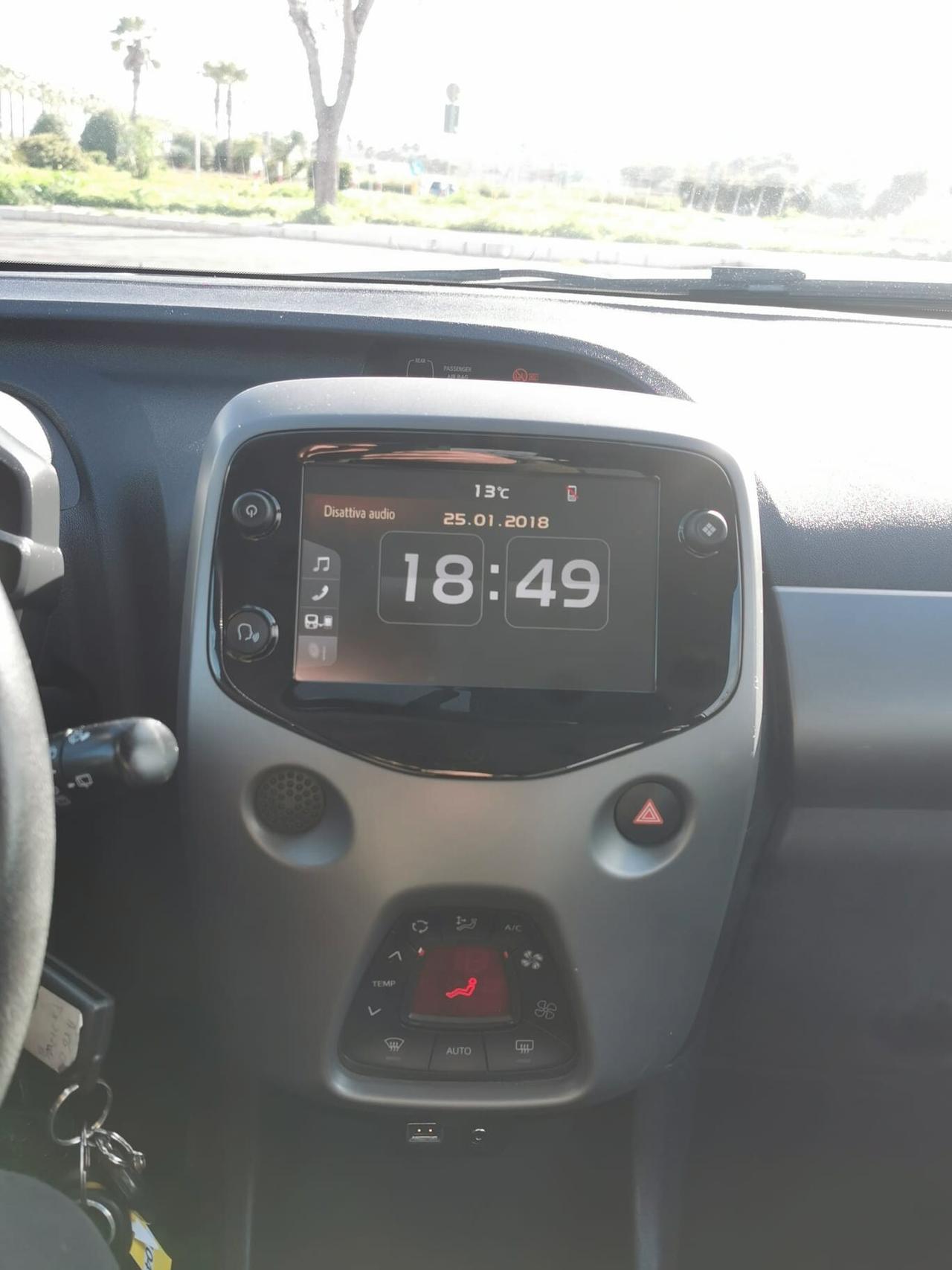 Toyota Aygo Connect 1.0 VVT-i 72 CV 5P. x-cite MMT 2019