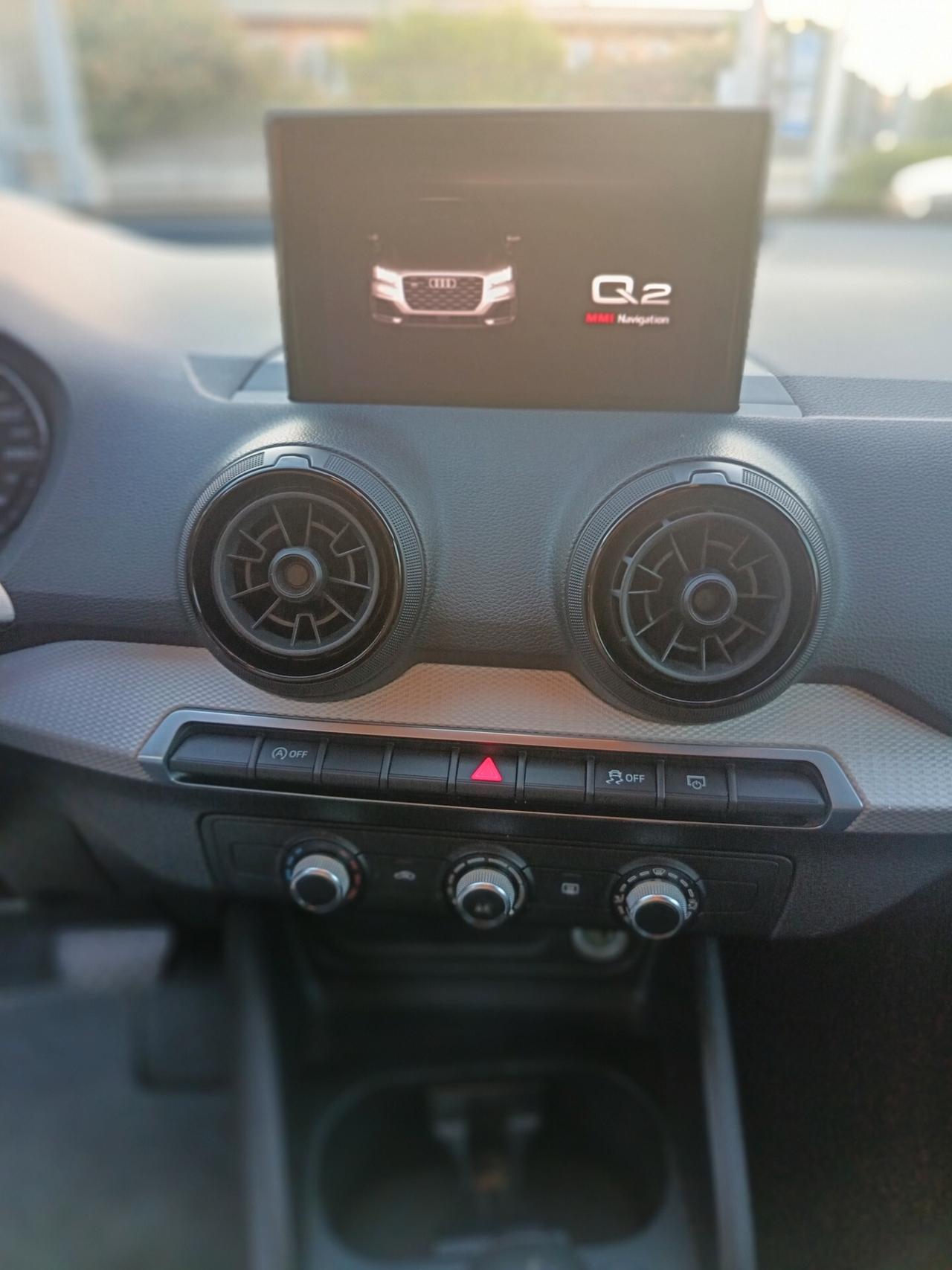 Audi Q2 1.6 TDI S tronic Business