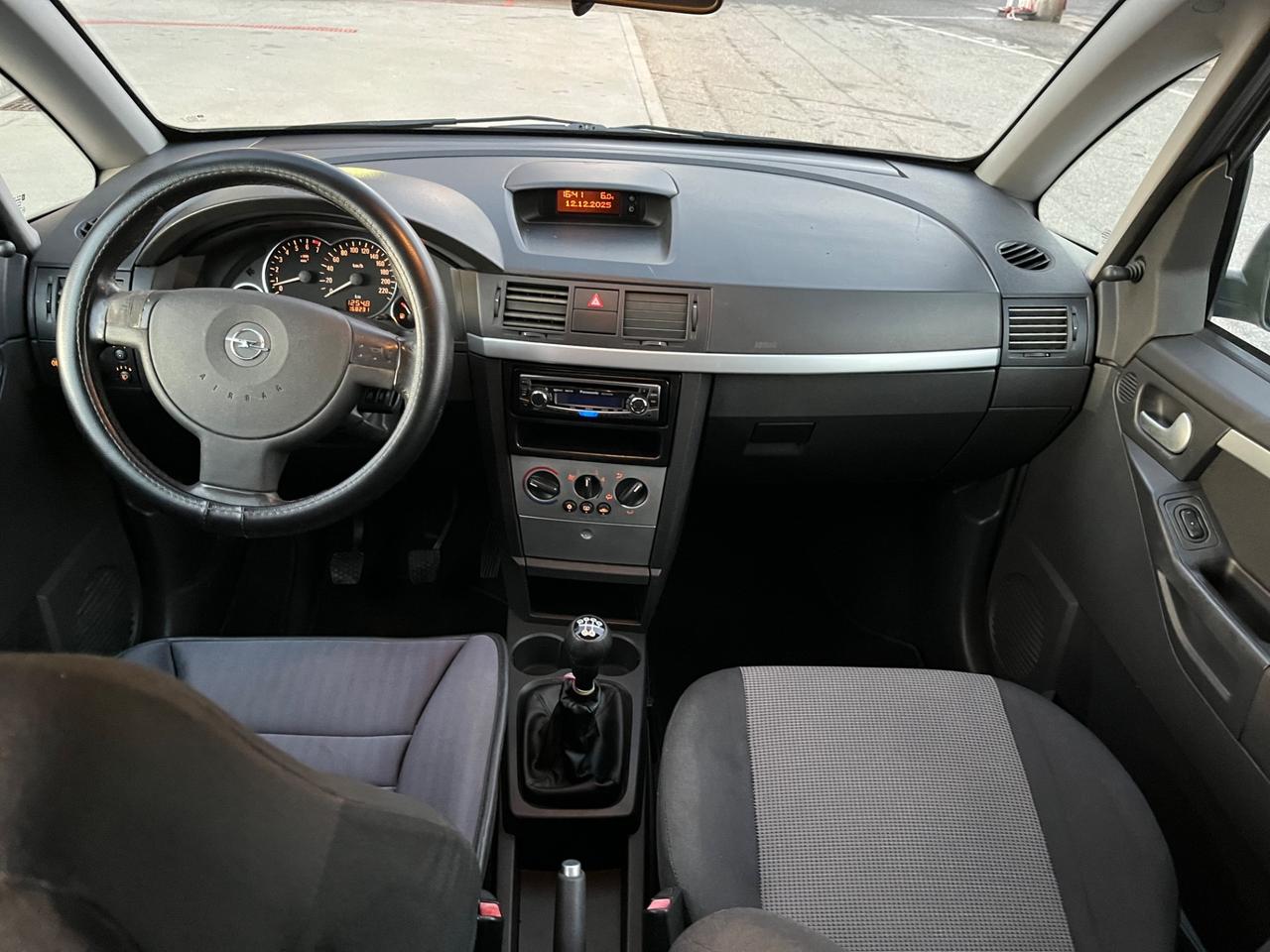 Opel Meriva 1.6 - NEOPATENTATI