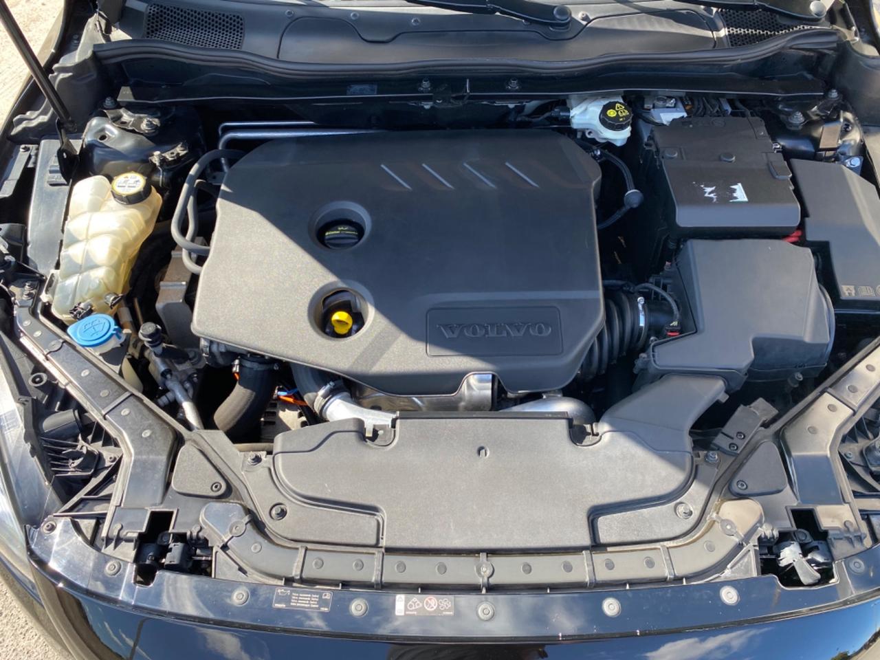 Volvo V40 D2 1.6 Powershift Business