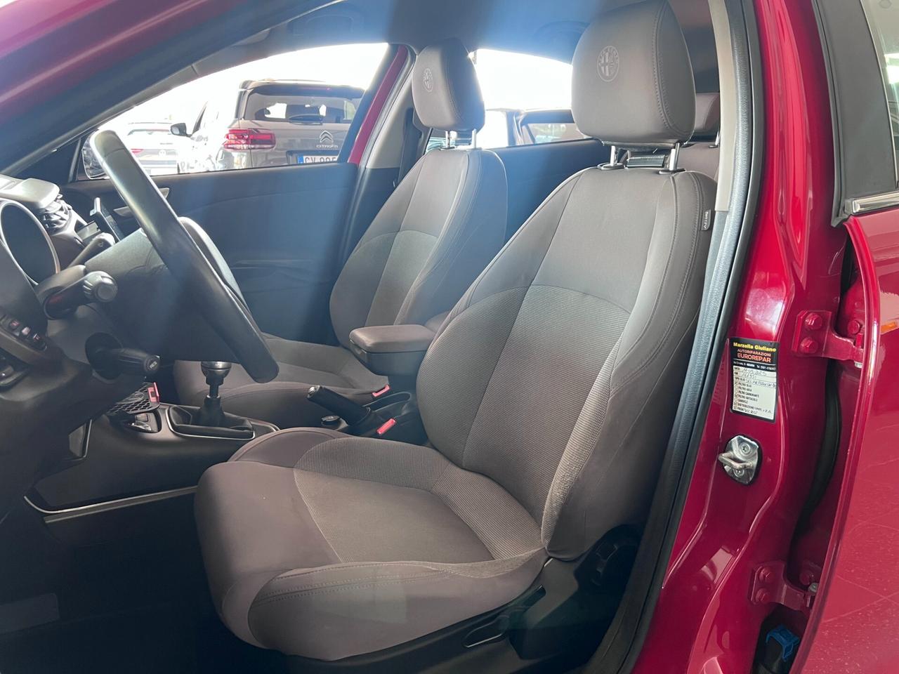 Alfa Romeo Giulietta 1.6 JTDm-2 105 CV Exclusive