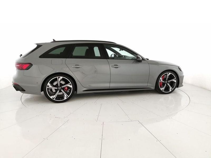 Audi A4 RS4 Avant 2.9 tfsi quattro 450cv tiptronic