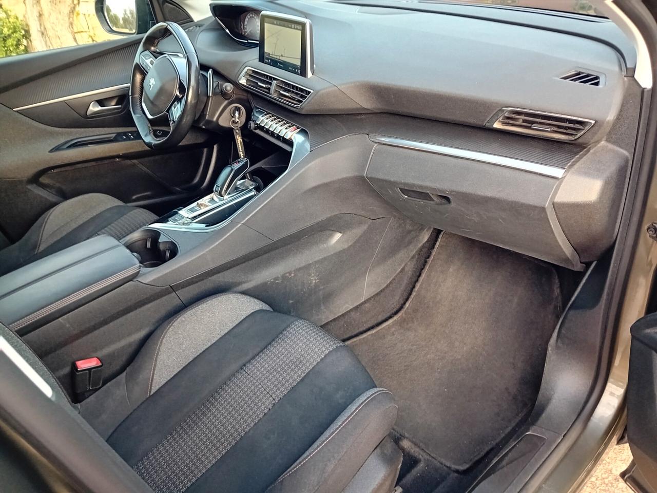 Peugeot 3008 BlueHDi 130 S&S Business