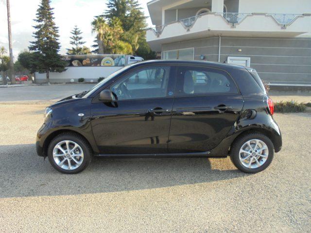SMART ForFour EQ Pure n°24