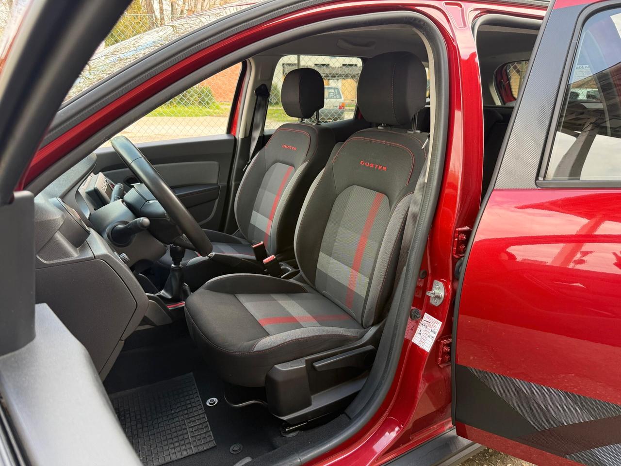 Dacia Duster 1.3 TCe 150 CV FAP 4x2 Prestige - CAM - SENSORI - FULL - GANCIO -POCHI KM