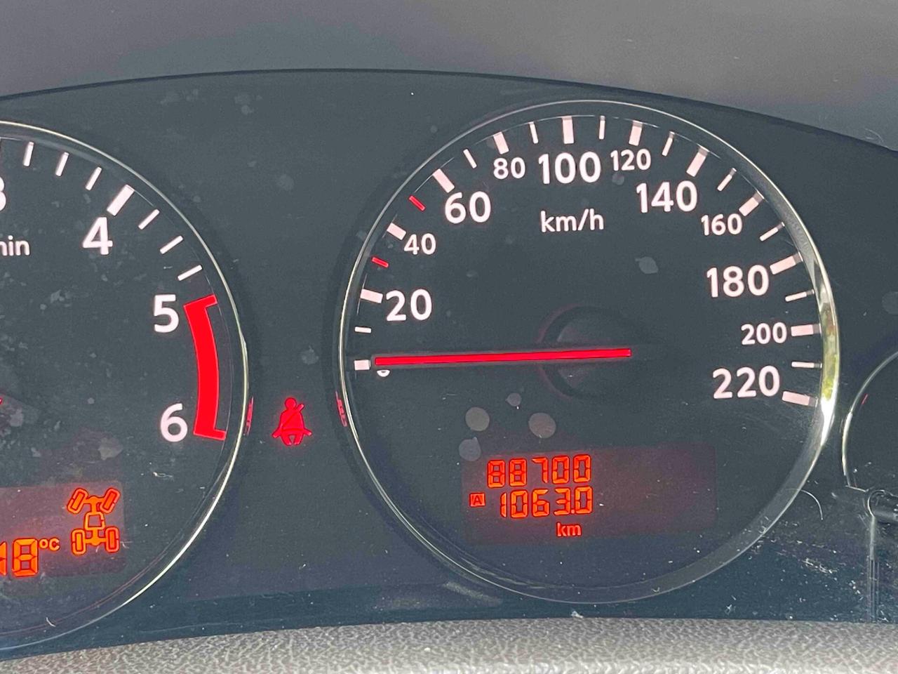 Nissan Pathfinder 2.5 dCi LE anno 2014 TETTO APRIBILE 7 POSTI UNICOPROPRIETARIO