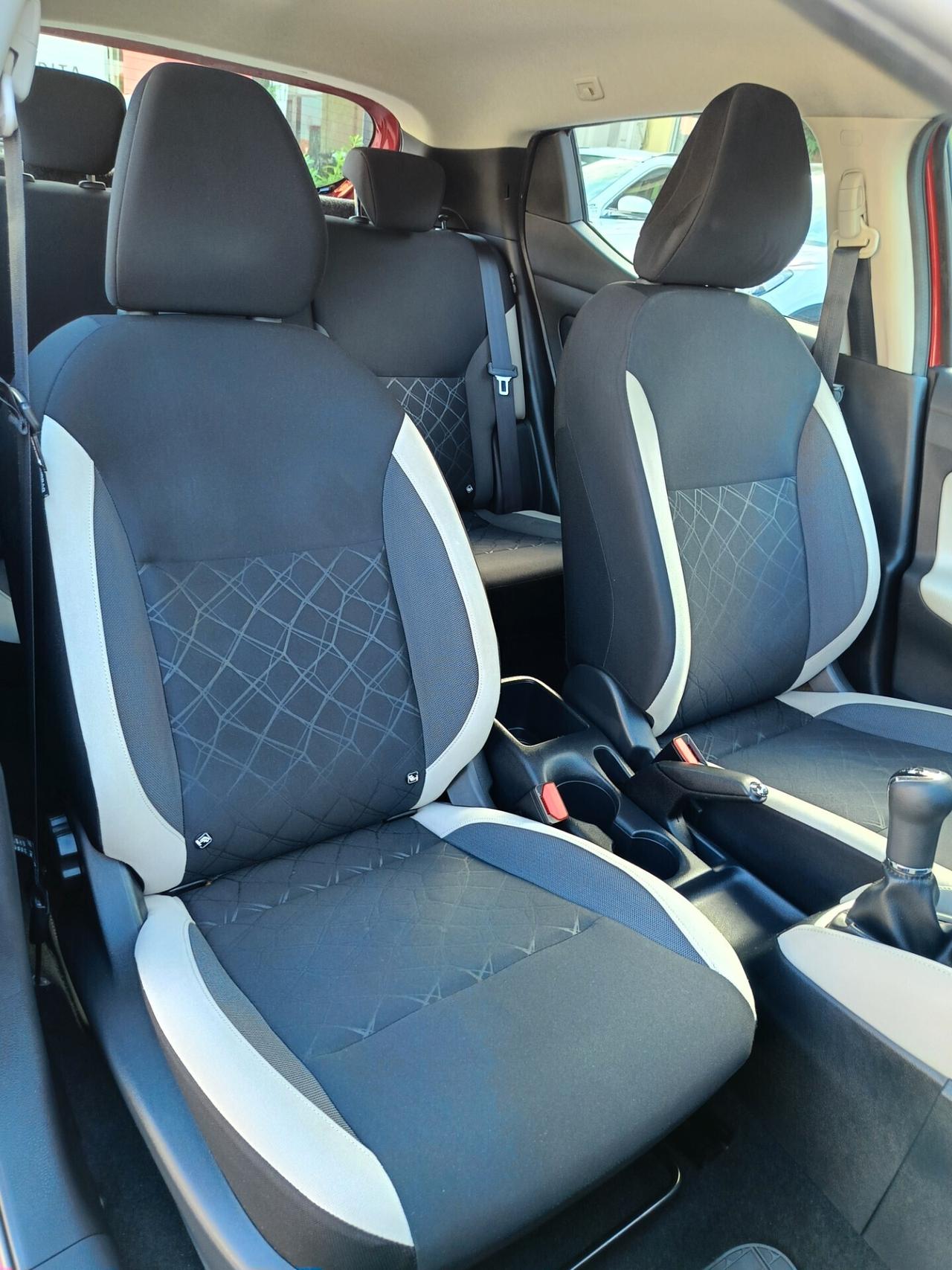 Nissan Micra 1.0L 12V 5 porte Visia+