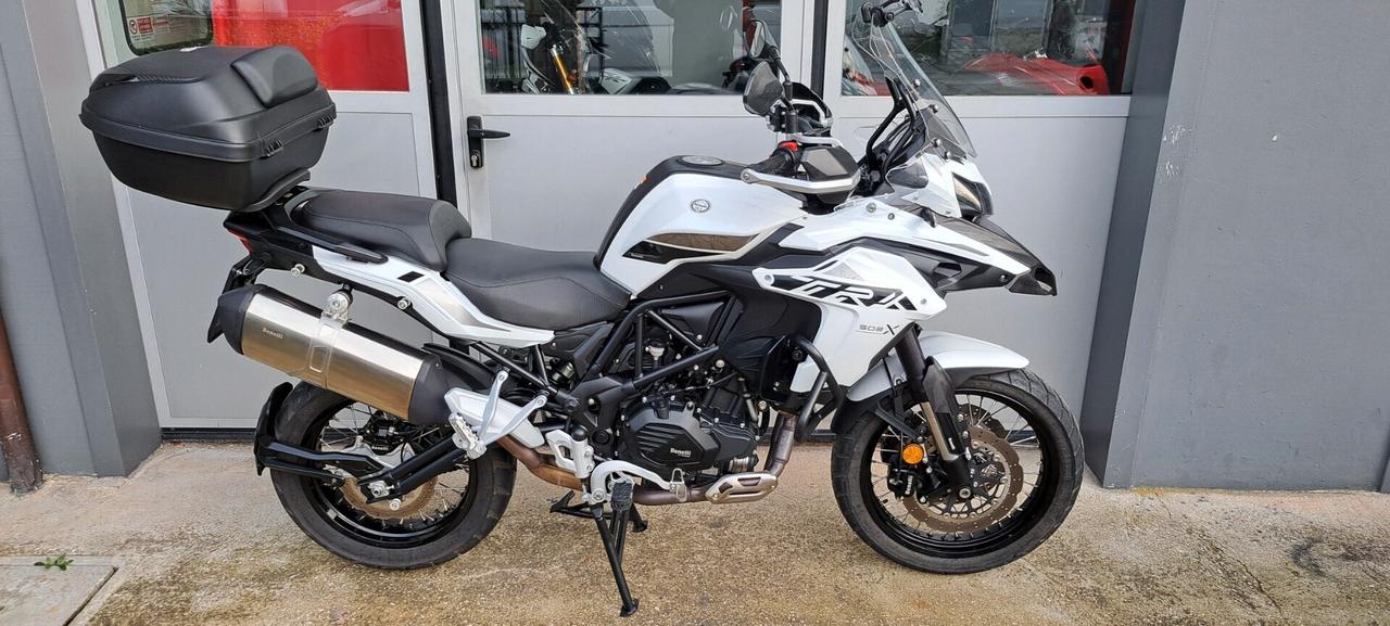 Benelli TRK 502