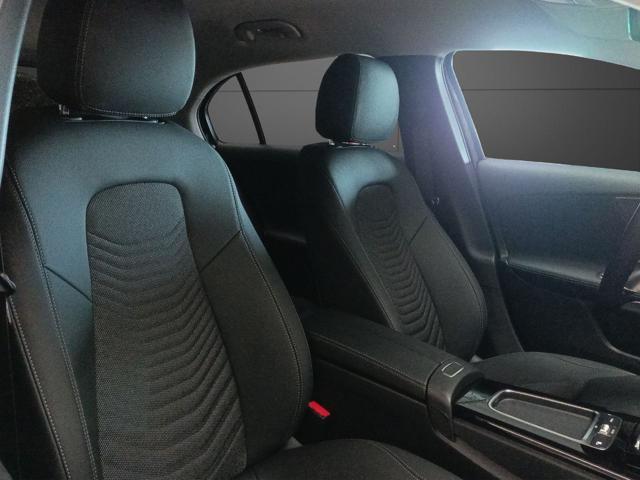 MERCEDES-BENZ A 180 Automatic Progressive Advanced