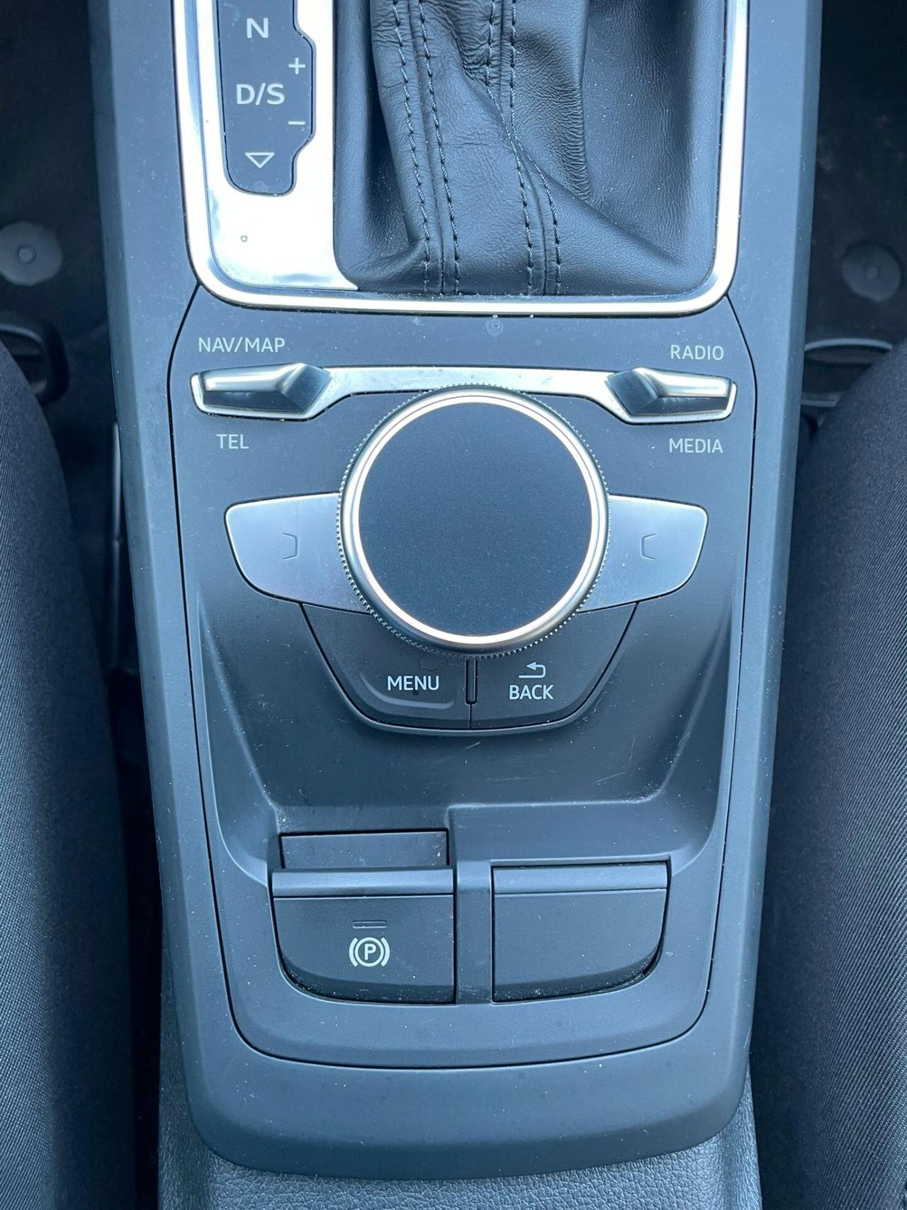 AUDI Q2 30 2.0TDI S-TRONIC 116cv